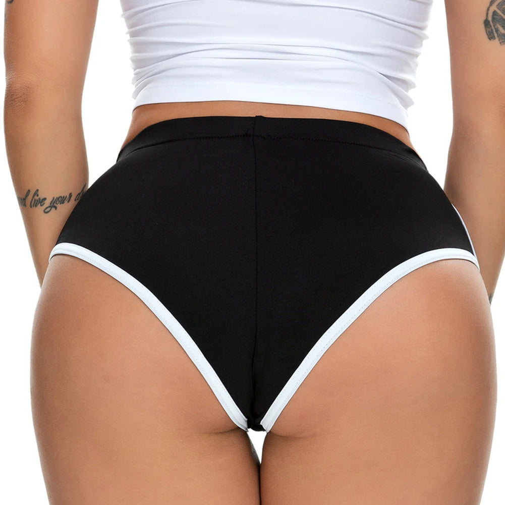 Women's Summer Casual Loose Yoga Shorts for Sport, Gym, Fitness, and Workout. Hot Pants with Push-Up Effect, Gym Training Tights with Pockets.